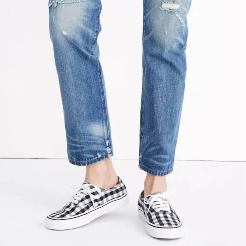 Vans® Unisex Authentic Lace-Up Sneakers in Gingham Check Size 9 Women’s
